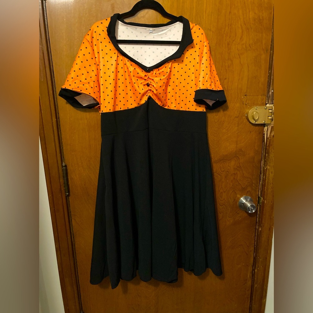 Killreal size 18 vintage style Halloween dress